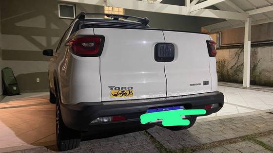 FIAT TORO 1.3 TURBO 270 FLEX FREEDOM AT6 FIAT TORO 1.3 TURBO 270 FLEX FREEDOM AT6